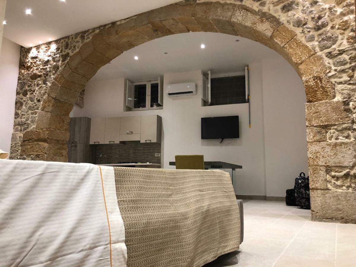 Ortigia Suite Сиракузы Экстерьер фото