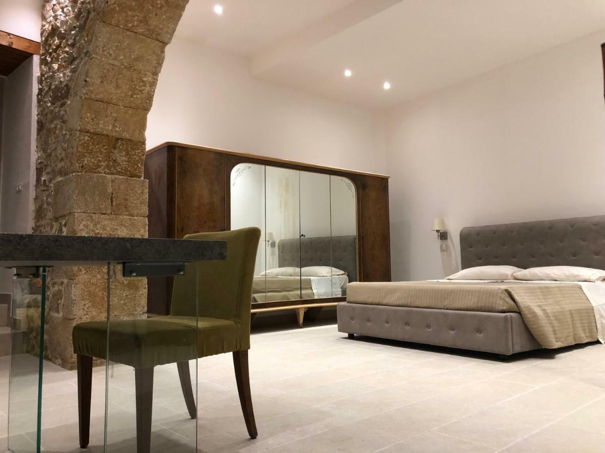 Ortigia Suite Сиракузы Экстерьер фото
