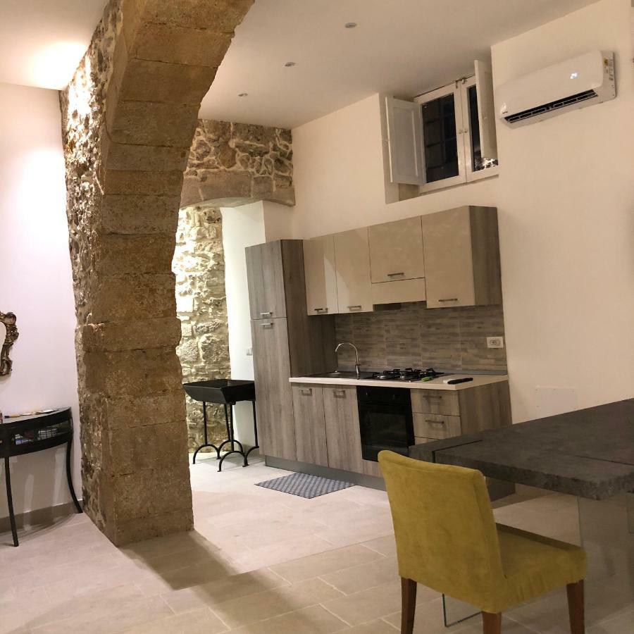Ortigia Suite Сиракузы Экстерьер фото